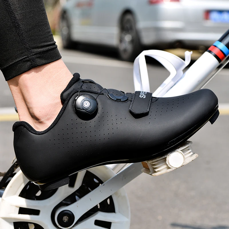 Profesjonalne męskie sneakersy – Clipless Mtb Shoes recenzja i cena